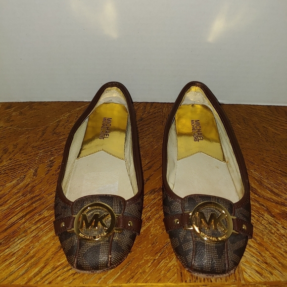 MICHAEL KORS Fulton Flats sz6.5 - Picture 6 of 12
